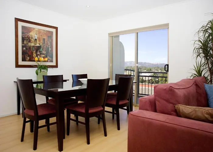 Windsor Apartments Adelaide